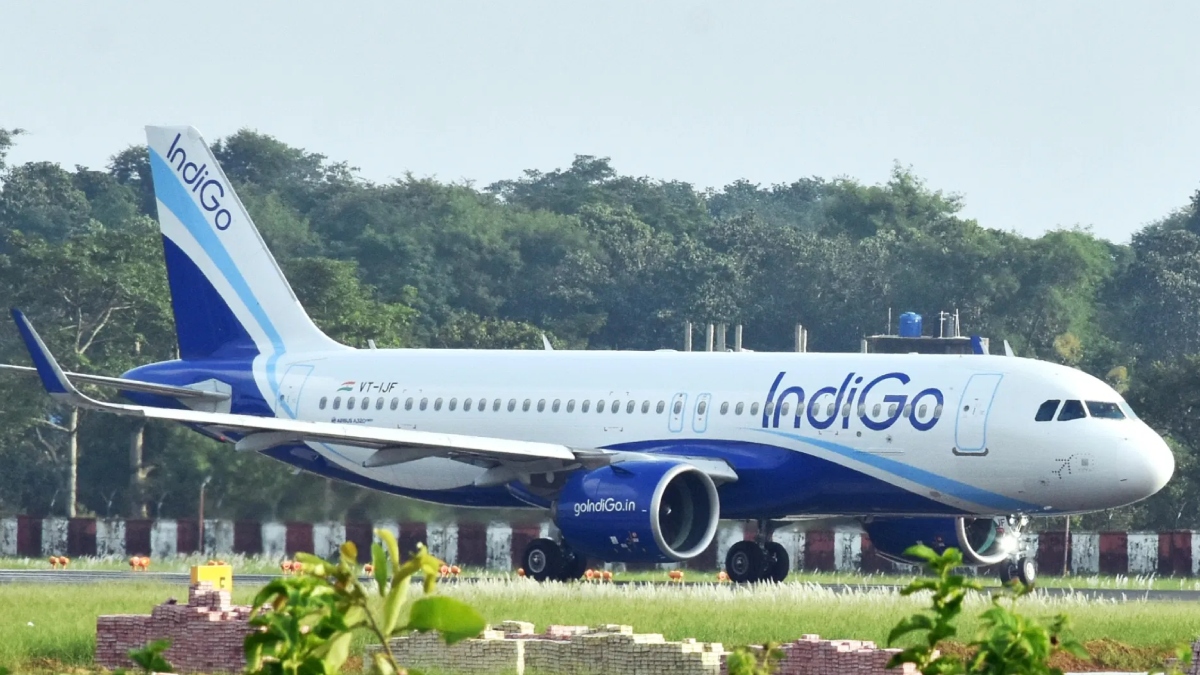 indigo flights delayed 85 flights affected across india