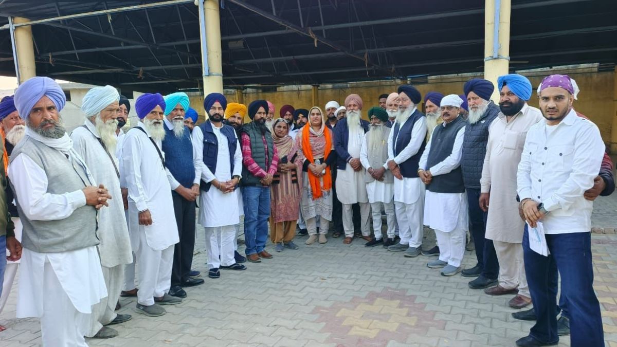 congress suffers setback jodha singh joins akali dal in punjab