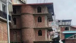 जिला शिमला के संजौली में विवादित मस्जिद का ढांचा। जागरण आर्काइव