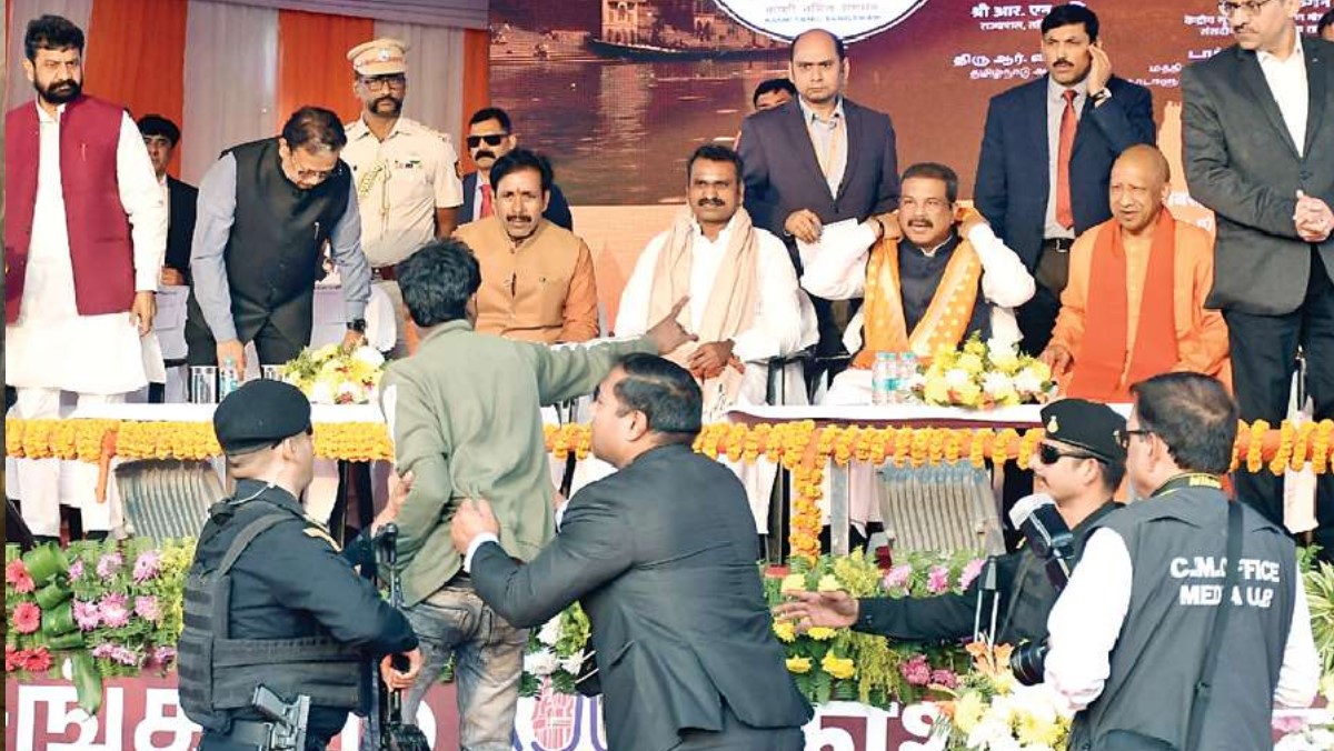 security breach during kashi tamil sangamam man reaches cm stage in varanasi