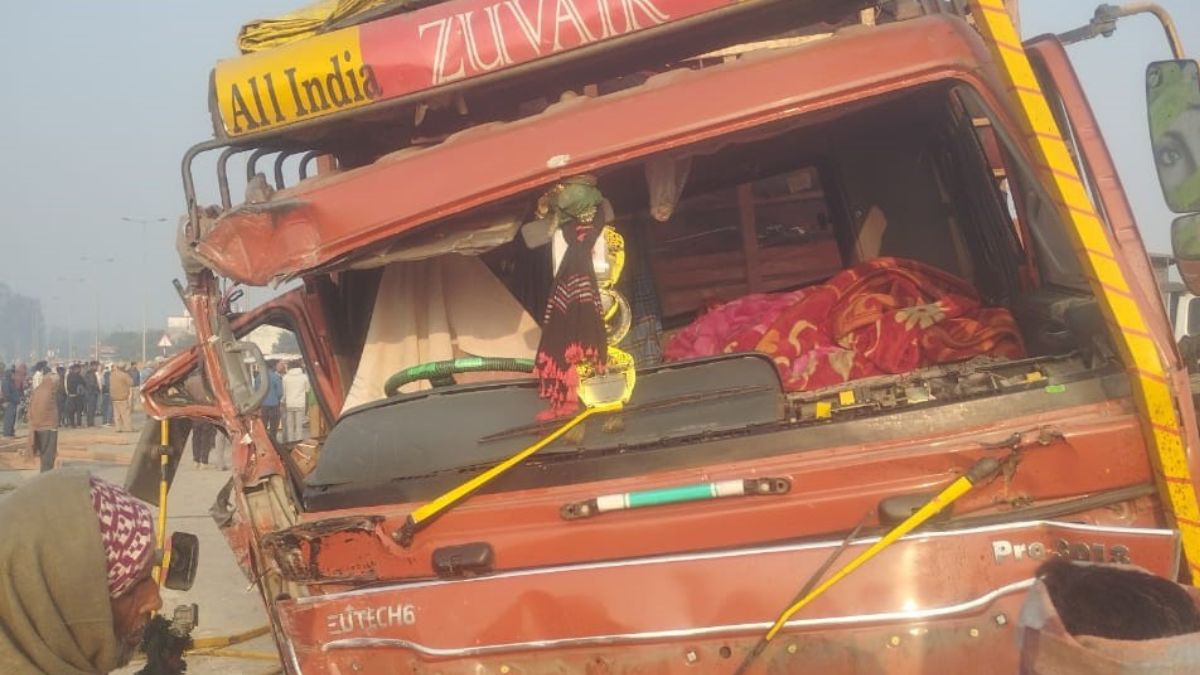 bijnor accident dcm pickup and bike collision kills 3