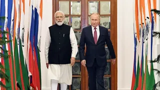 प्रधानमंत्री नरेंद्र मोदी और रूसी राष्ट्रपति व्लादिमीर पुतिन। (फाइल)