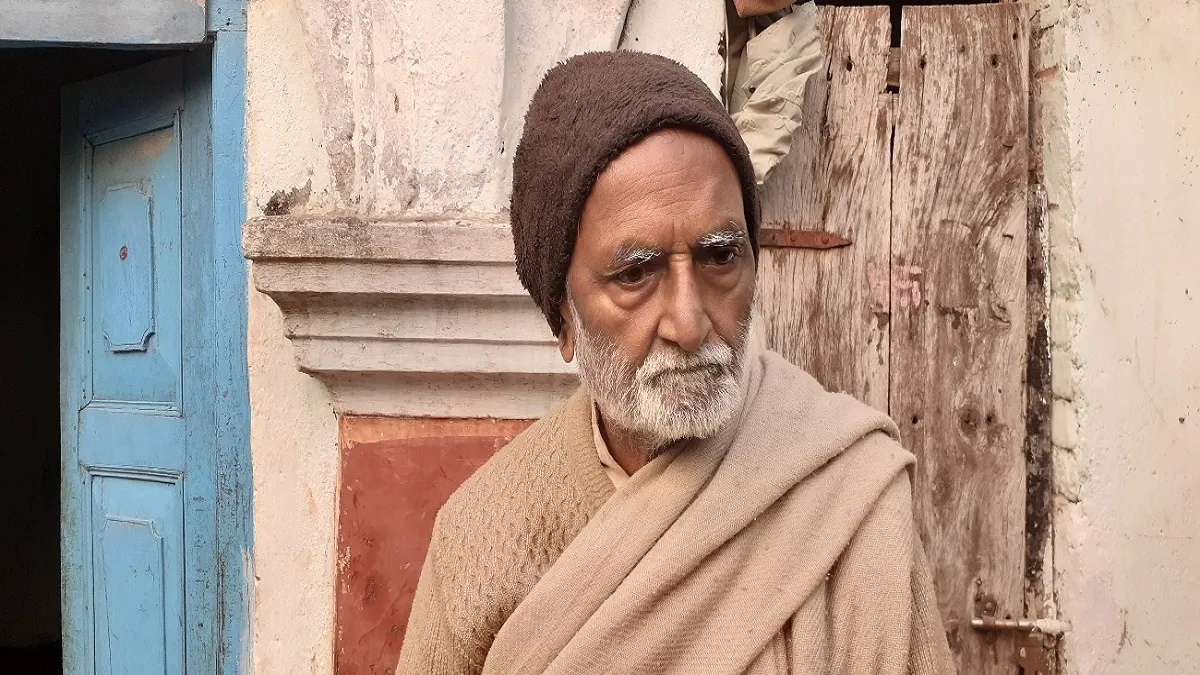 Darbhanga News : जिंदा रहते घर की रोशनी था बेटा, कानपुर में मौत ने बुझा दिया पिता का सपना
