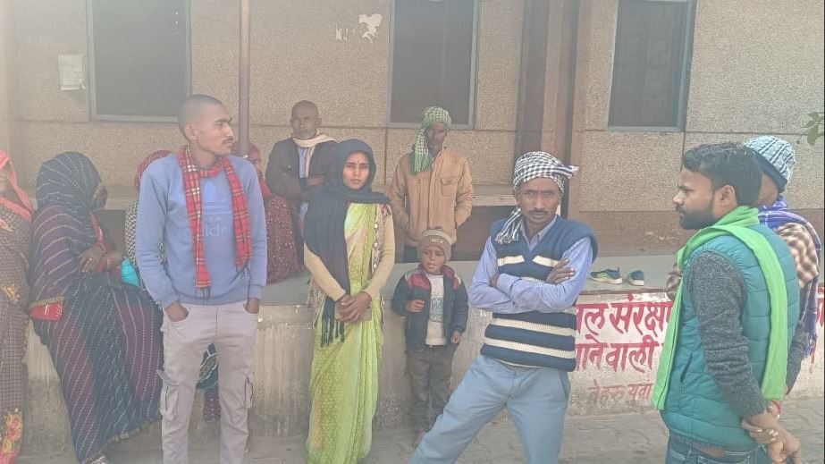 road accident in chitrakoot one dead one injured