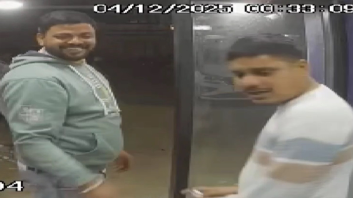 atm vandalism in bhind frustrated youths smash screen after failed transaction