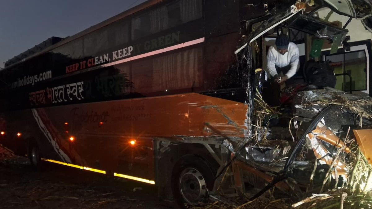 driver dies in bus accident on dehradunharidwar highway