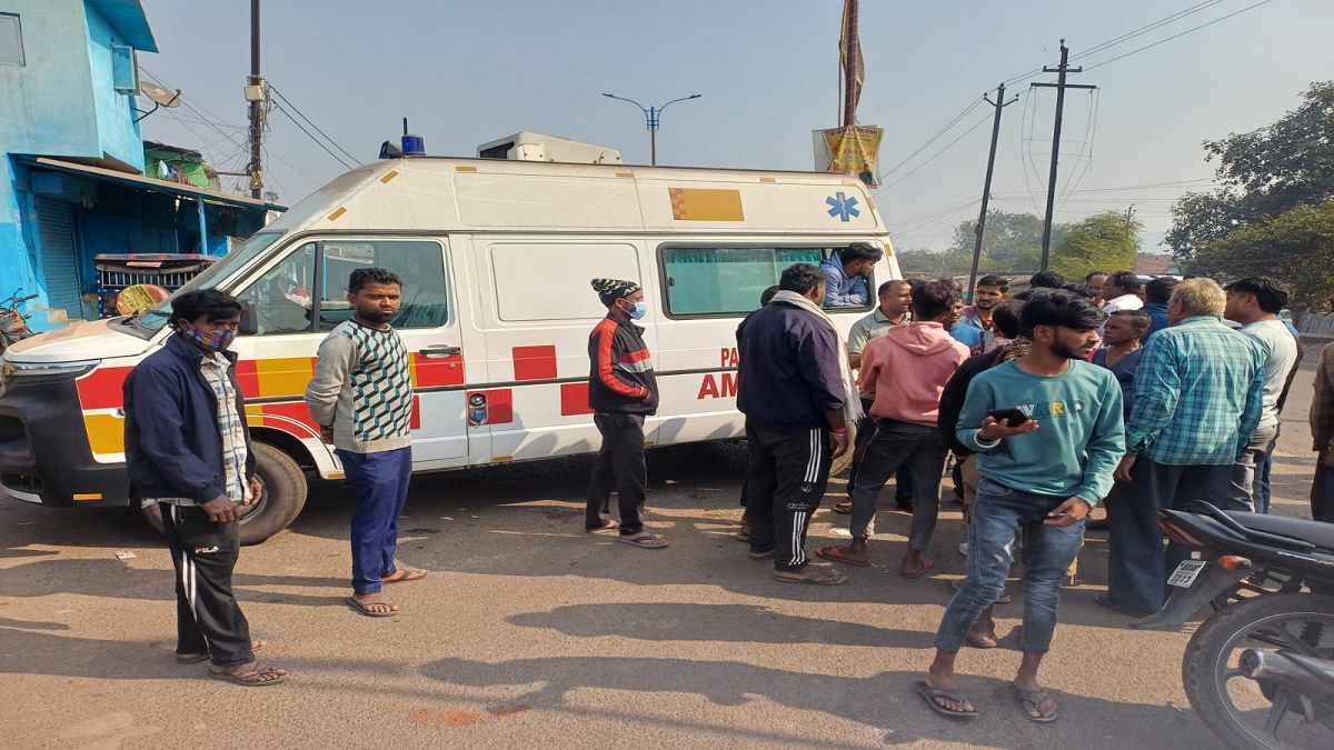 bccl negligence exposed two dead in dhanbad gas leak woman dies due to no oxygen in ambulance