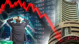 MRF को टक्कर देने वाले शेयर की निकली हवा, 3.30 लाख से गिरकर ₹1.3 लाख पर आया; 1 शेयर पर सीधे ₹2 लाख का घाटा