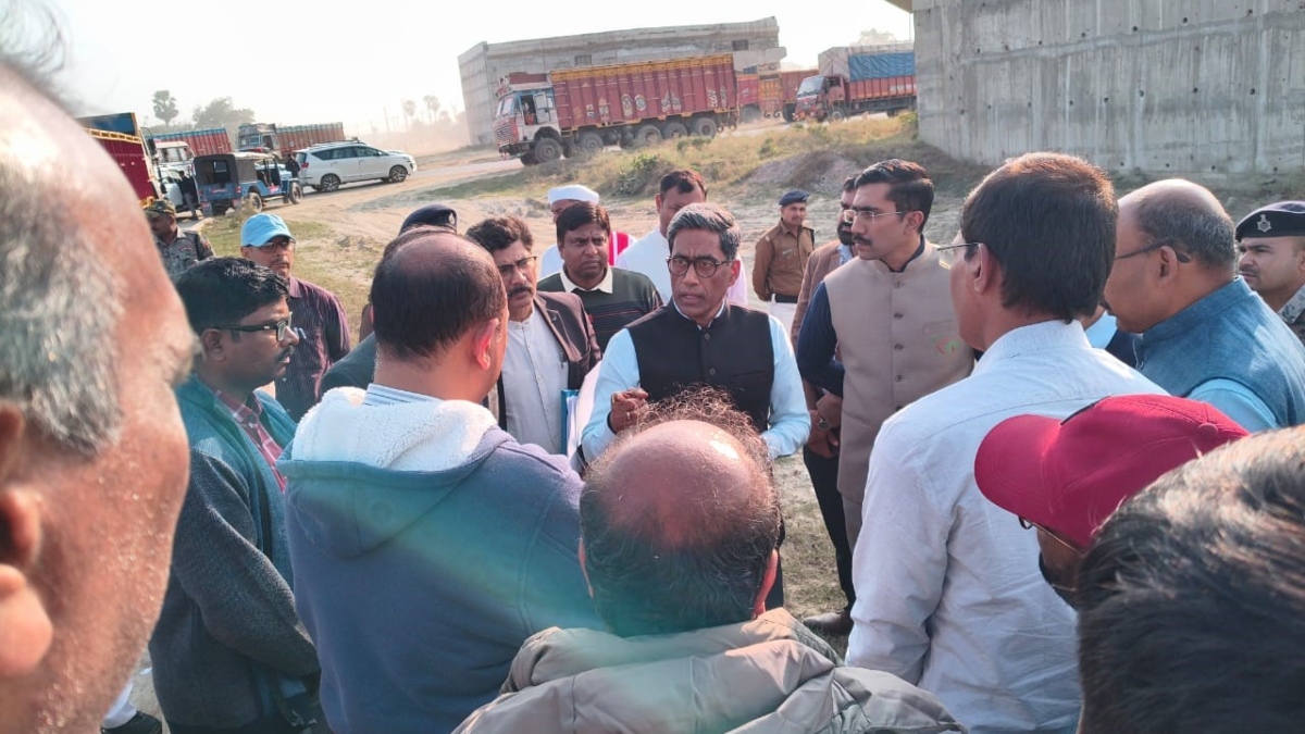 tajpurbakhtiyarpur fourlane road inspection by chief secretary