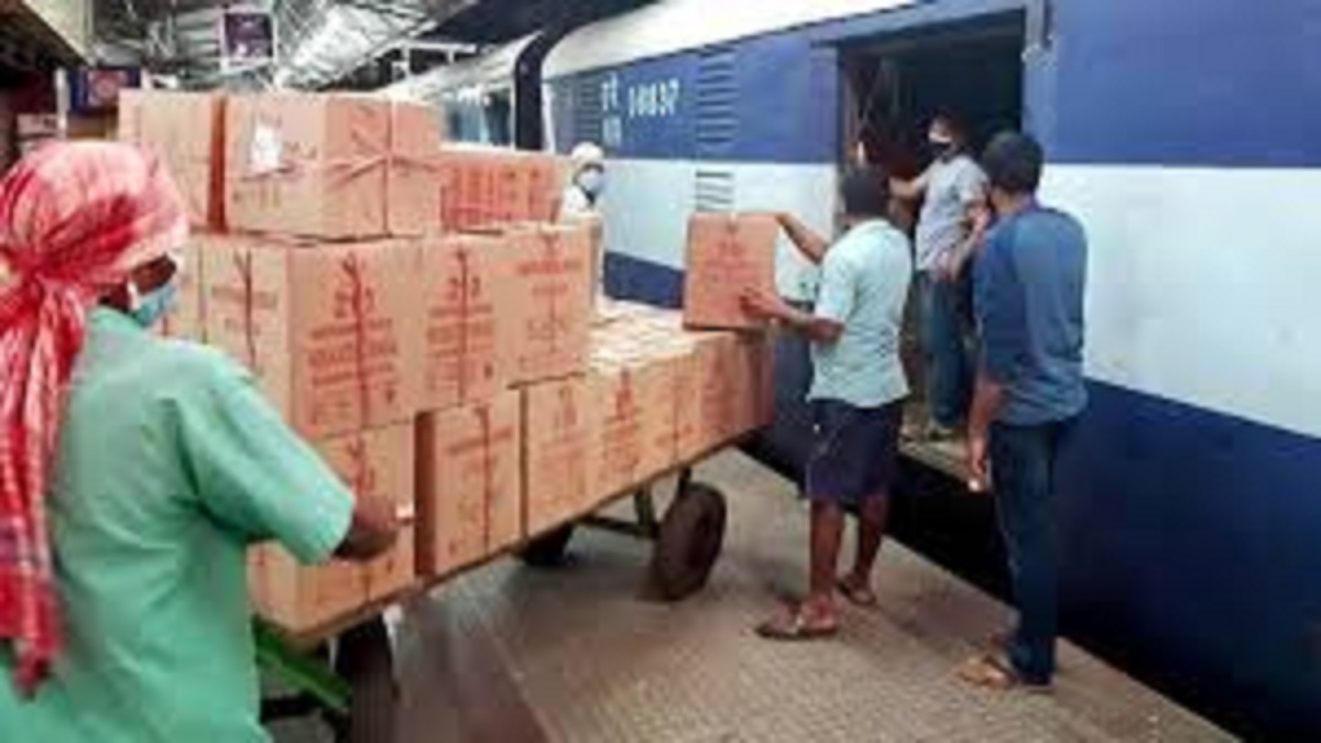 now small traders can lease train coaches making it easier to transport allahabadi guavas and amla