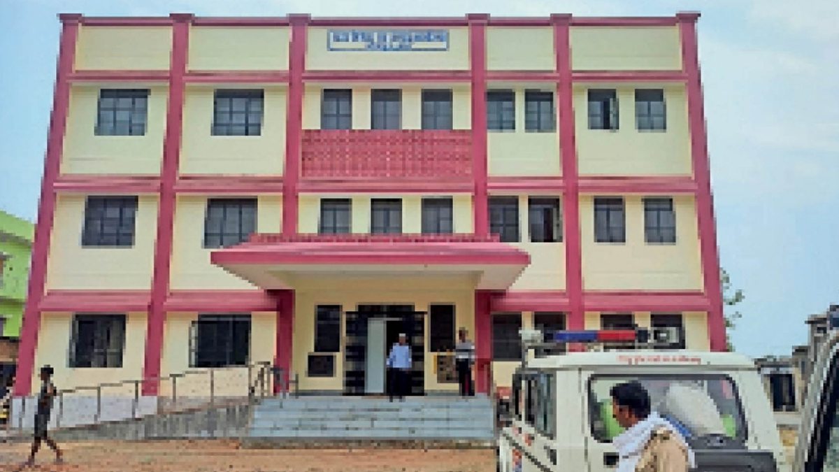 bihar prohibition 44 crore liters seized 4491 arrested