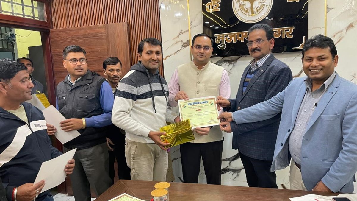 muzaffarnagar sir completion 70 target achieved blos honored