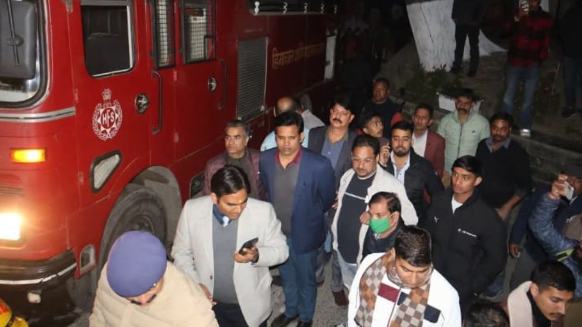 a massive fire broke out at hotel dhauladhar in dharamshala causing panic among residents