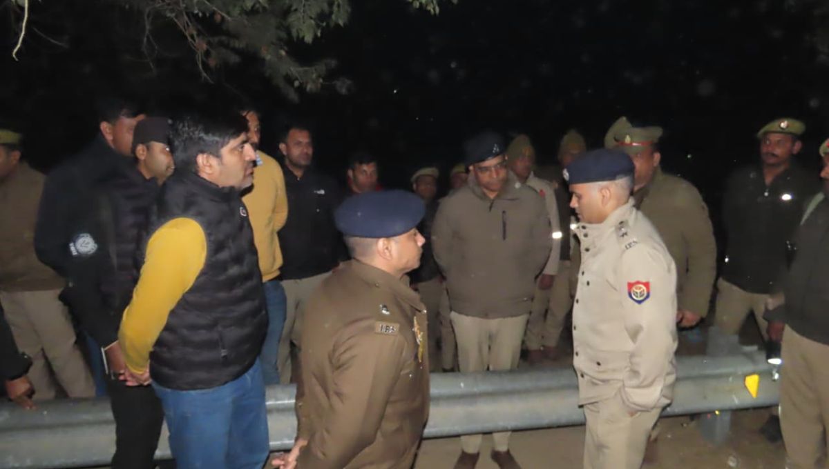 aligarh wanted criminal arrested after encounter for shooting policeman