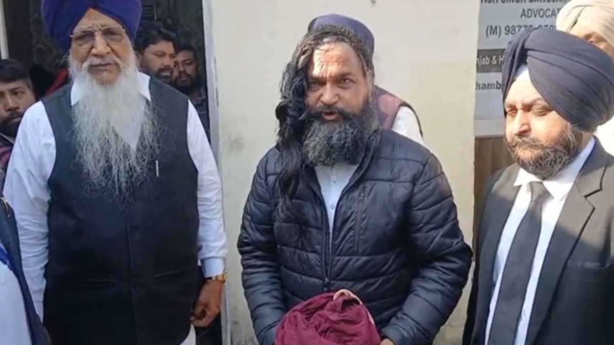 district council elections akali dal in amritsar leveled serious allegations against aap removed candidate turban in court