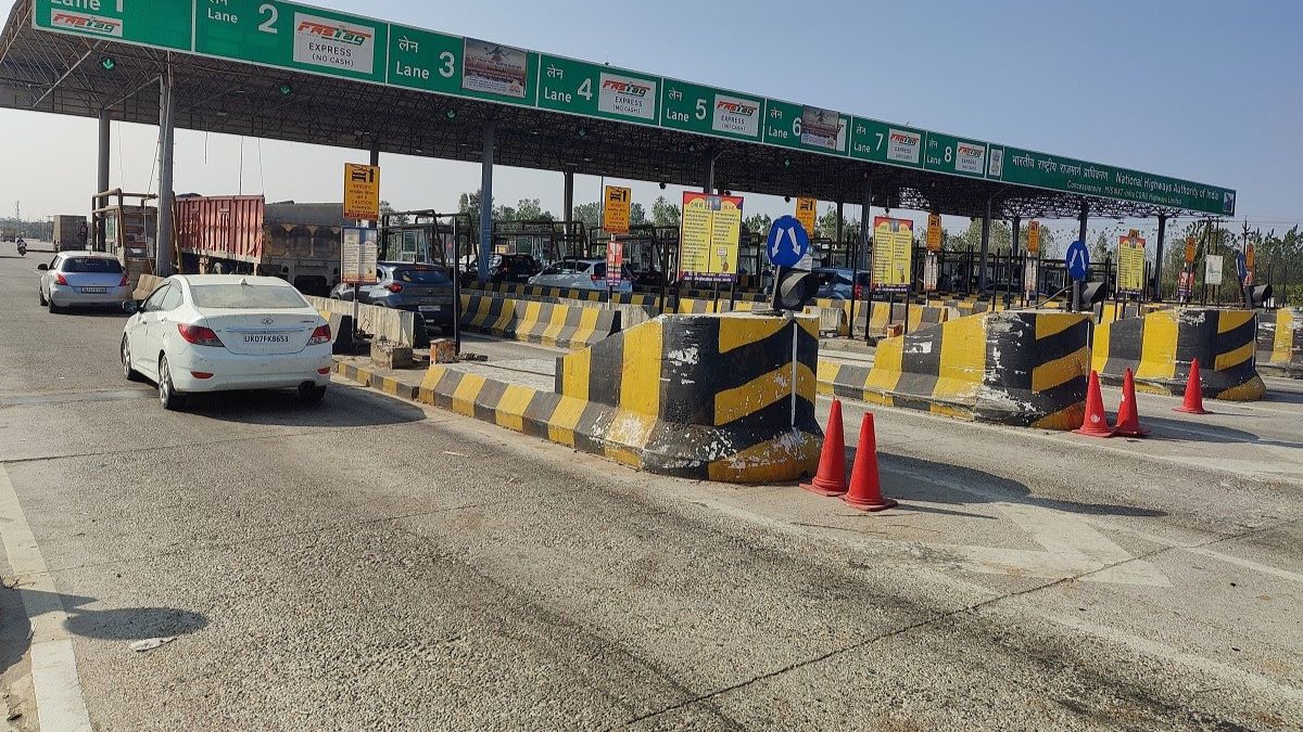 saharanpur no relief for drivers toll collection continues at syed mazra plaza