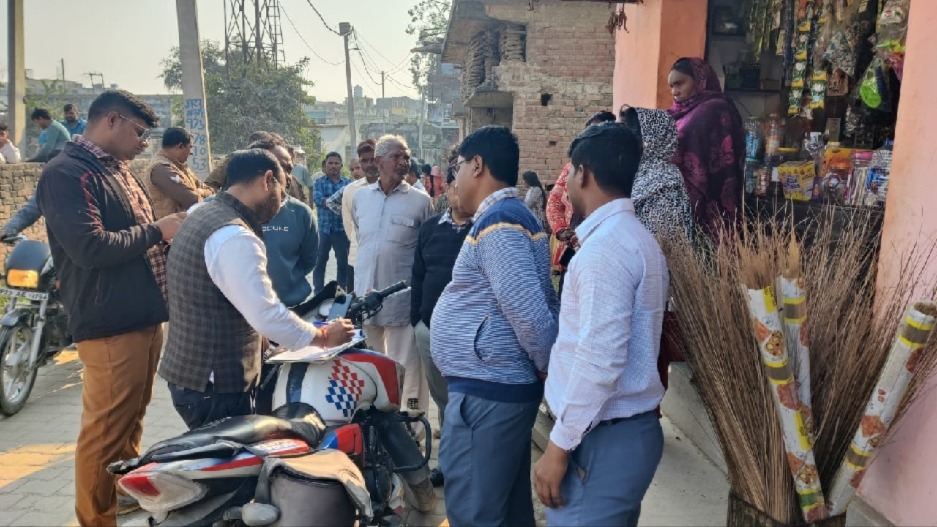 maswasi two sanitation workers drink acid mistaken for water