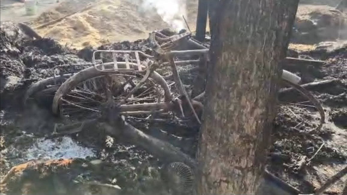 amethi fire five cattle burned alive thousands lost