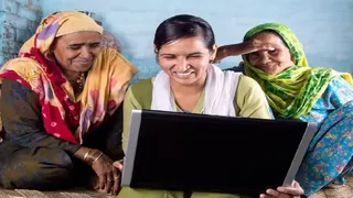 भारत में डिजिटल क्षारता पर जोर।