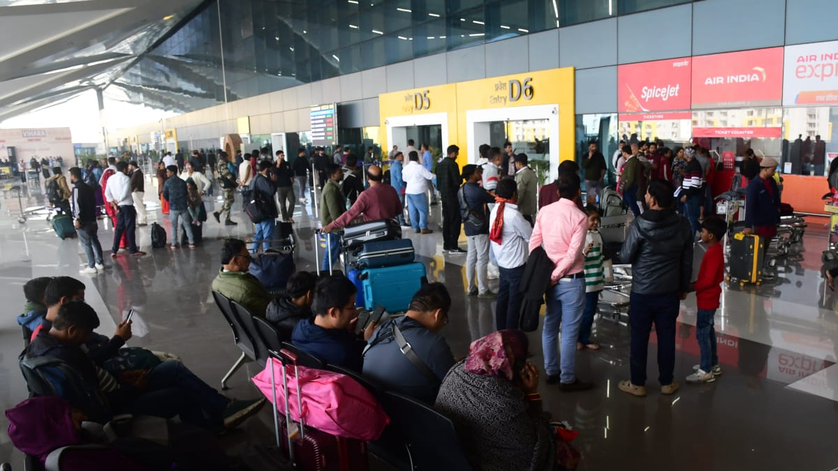 indigo flight cancellations 26 flights cancelled at patna airport