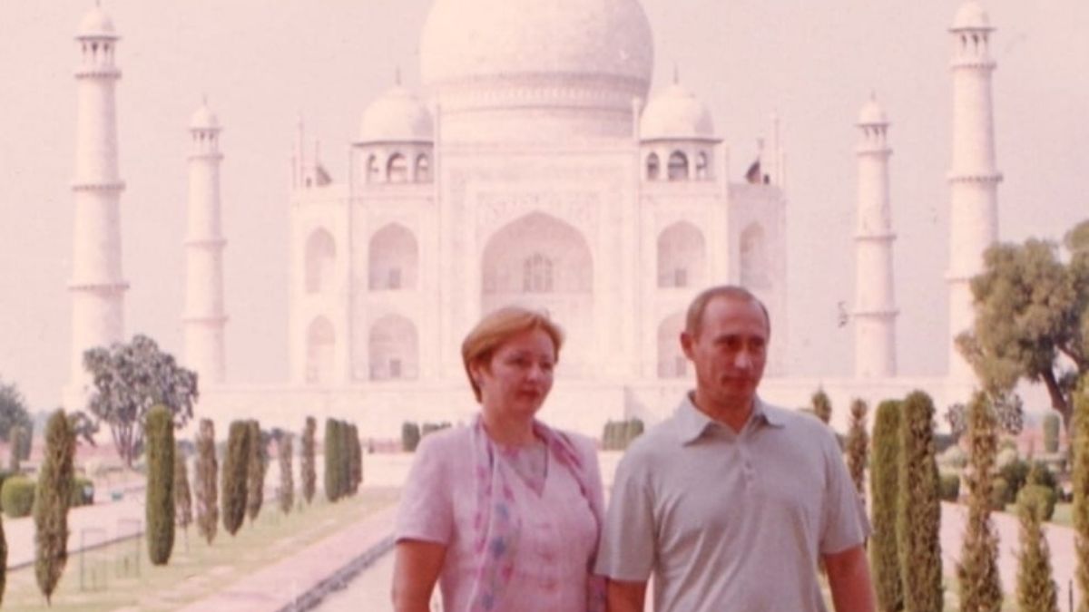 putins india visit remembering his taj mahal trip 25 years ago