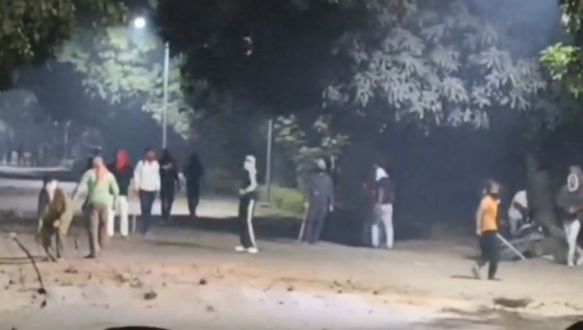 bhu clash stone pelting between birla c and broacha hostel students