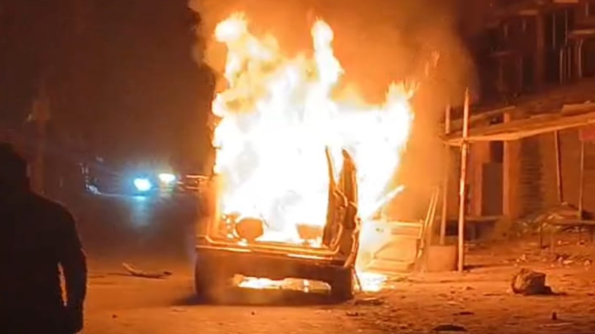 ballia road accident transgender death four injured scorpio burnt