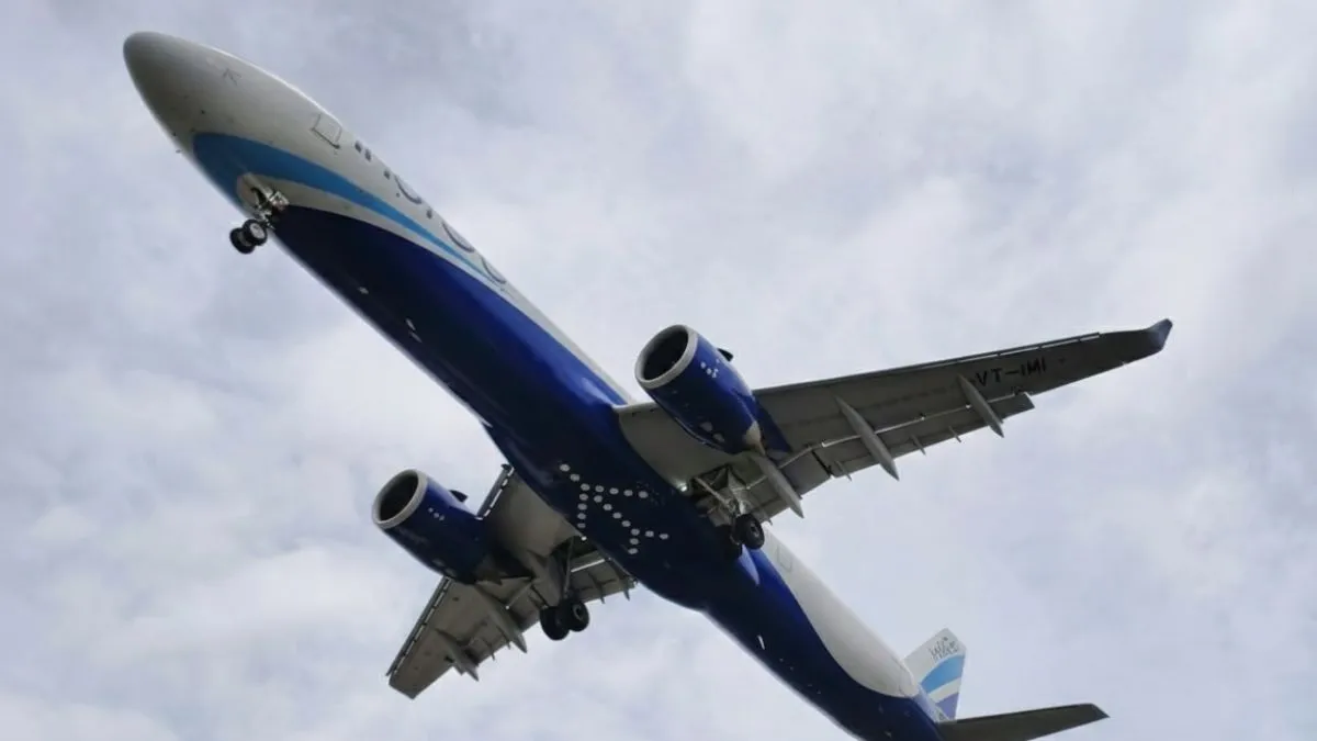 बिना तैयारी लागू हुए फैसले से बढ़ी जनता की परेशानी, अक्षम नजर आया डीजीसीए
