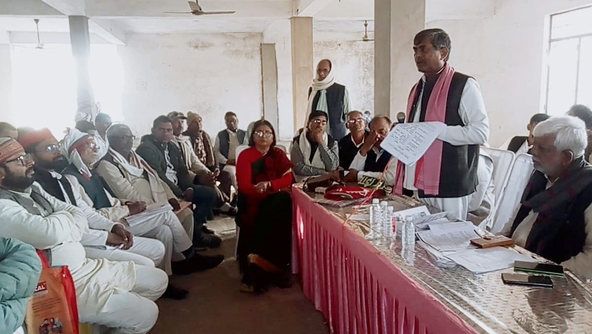 samajwadi party review meeting in varanasi sir focus