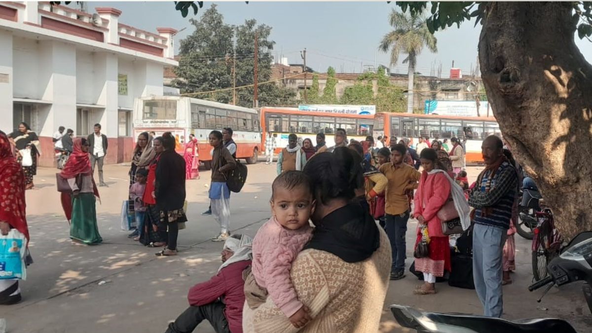 sultanpur bus stand passengers face delays due to bus unavailability