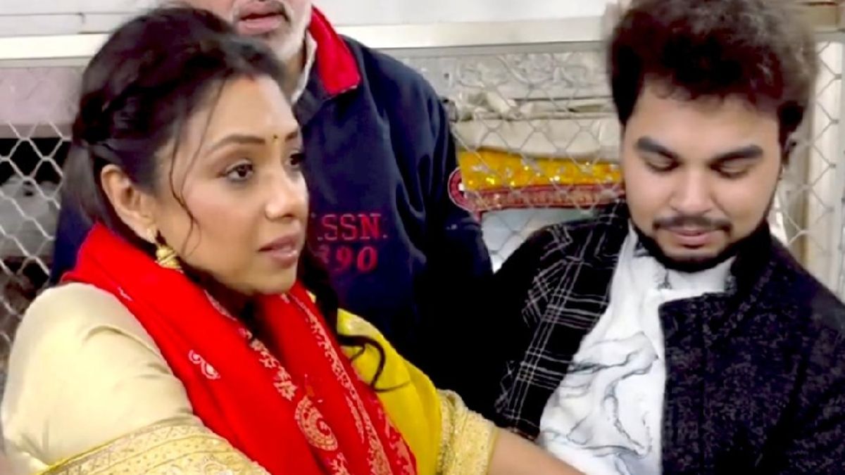 rupali ganguli visits banke bihari temple anupamaa actress seeks blessings