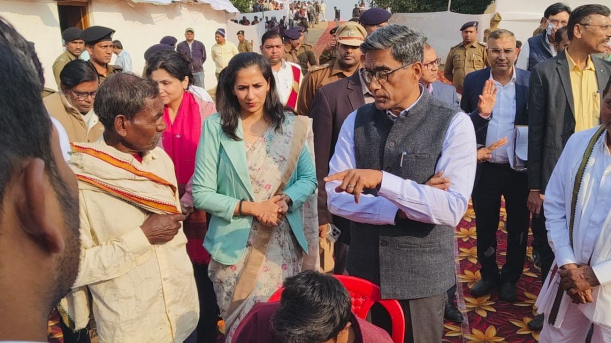 farmers receive compensation with 15 percentage interest in mandai weir project bihar