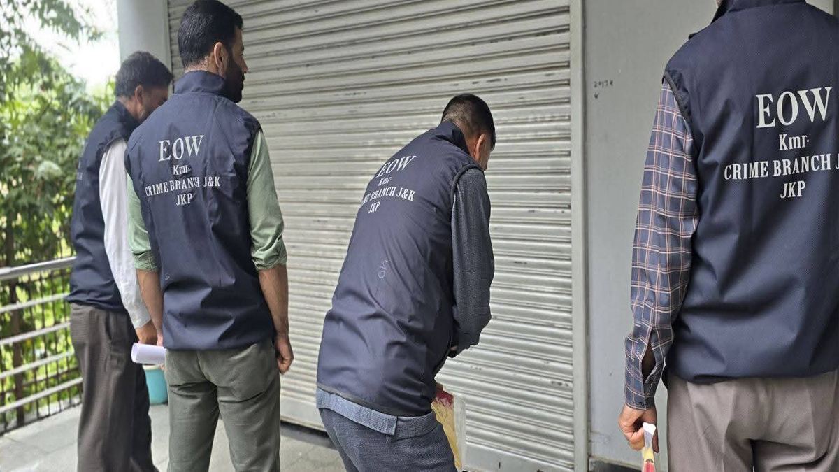 kashmir dubai export scam crime branch files chargesheet