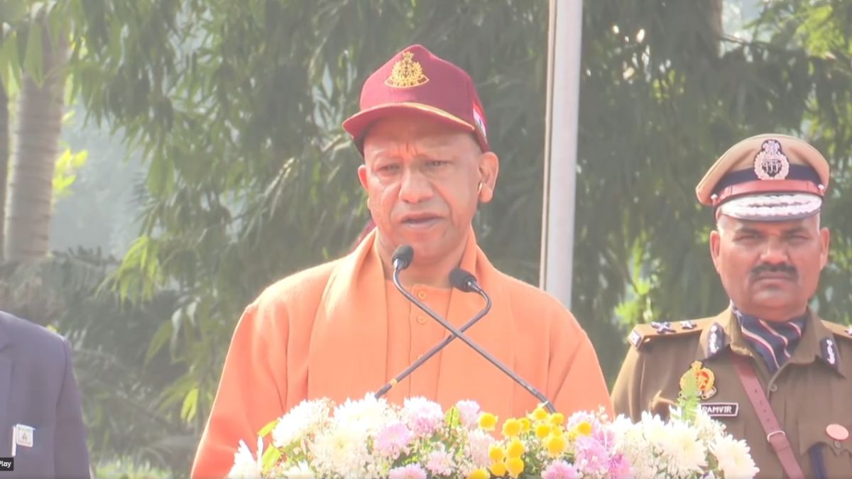 up news cm yogi adityanath announced cashless medical facilities to home guard jawans