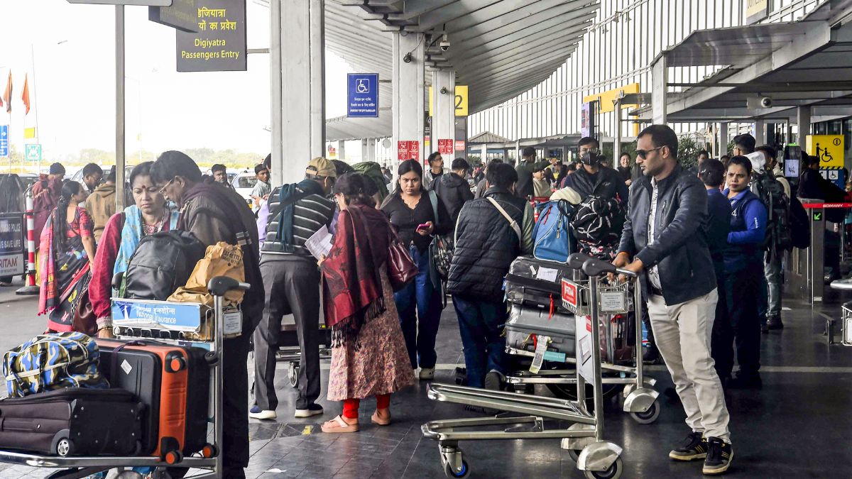 indigo flight cancellations travel chaos continues across india know deatil