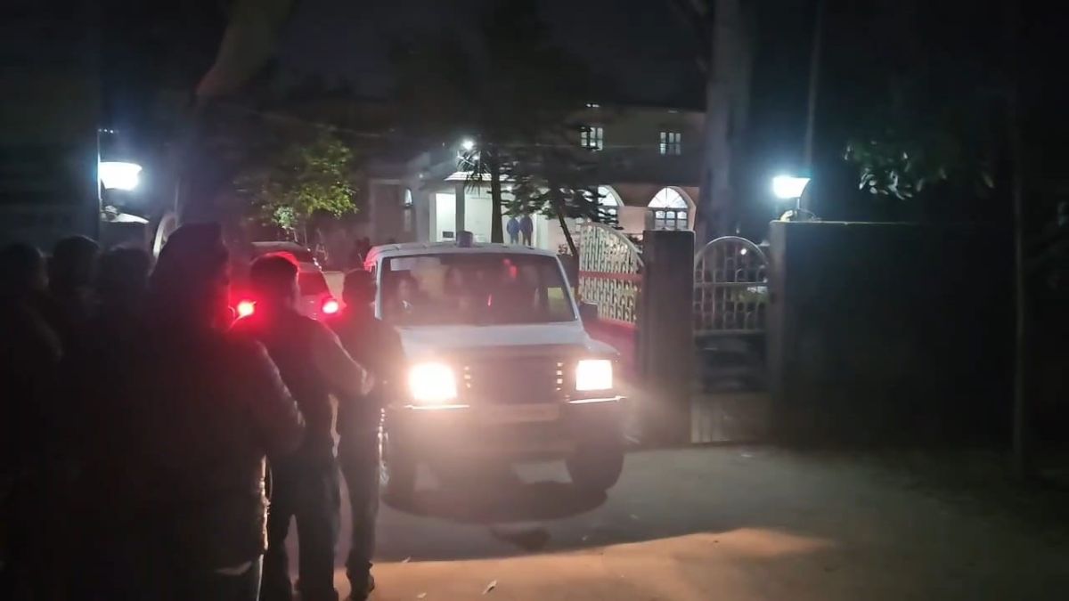 hazaribagh forest land scam acb arrests eight investigation expands