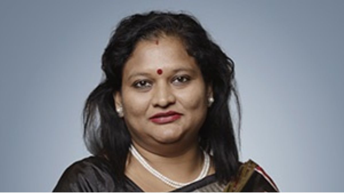 ias transfer in up kamini chauhan ratan transferred at post of principal secretary state tax gst