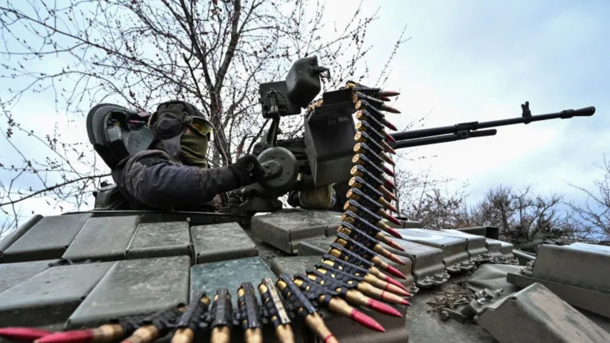 israel weapon industries to supply light machine guns to india