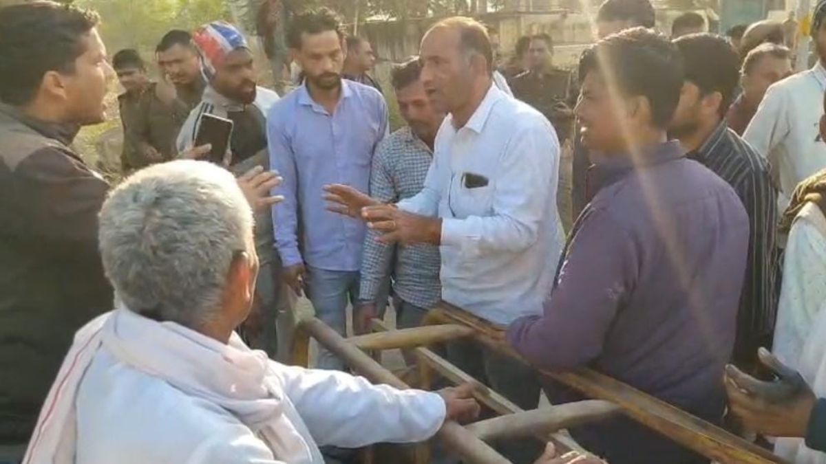 mahendragarh accused of rape and murder