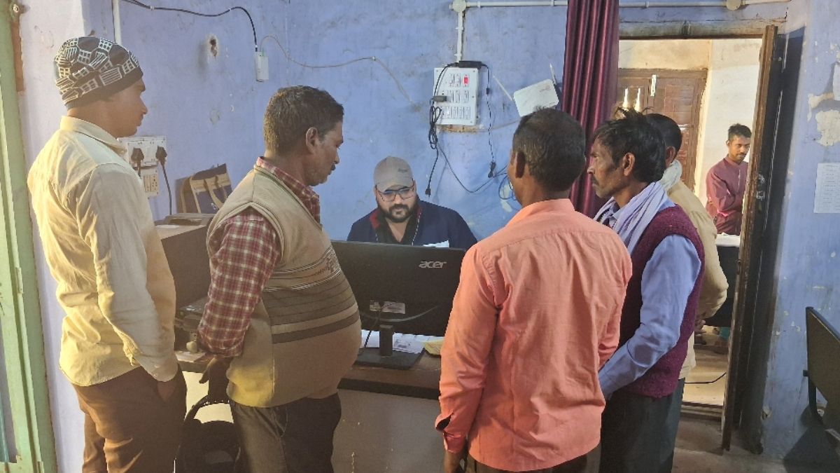 9000 workers face registration cancellation risk