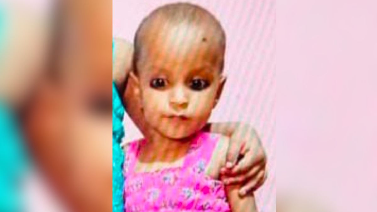 tragic death 3yearold girl falls into drain in unnao