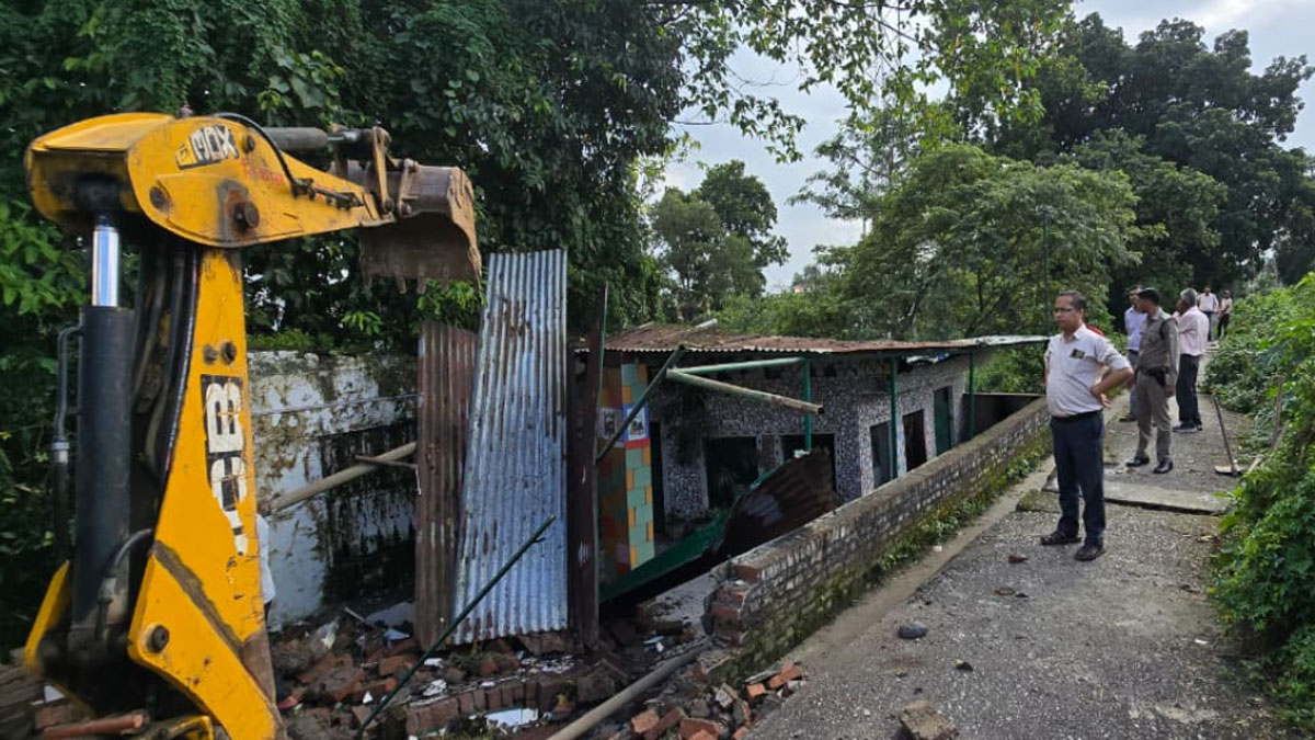 bulldozers to be used on forest department land encroachment in ramnagar