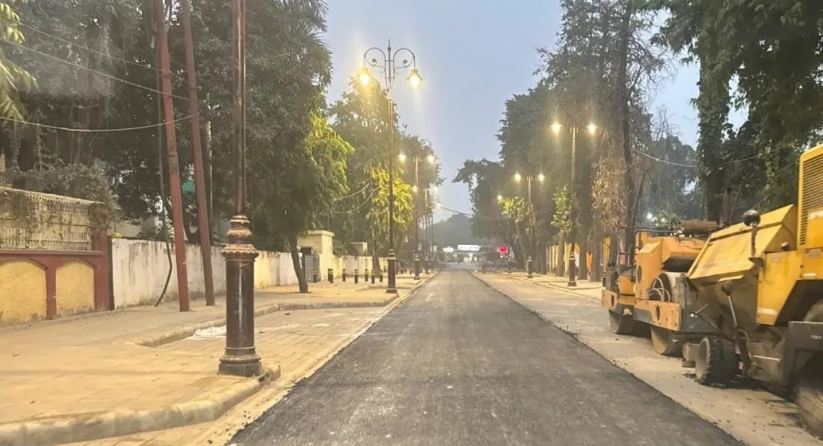 meerut jcb breaks water pipeline on garh road water supply disrupted