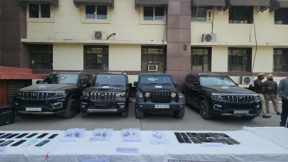 delhi police crackdown 97 arrested arms seized