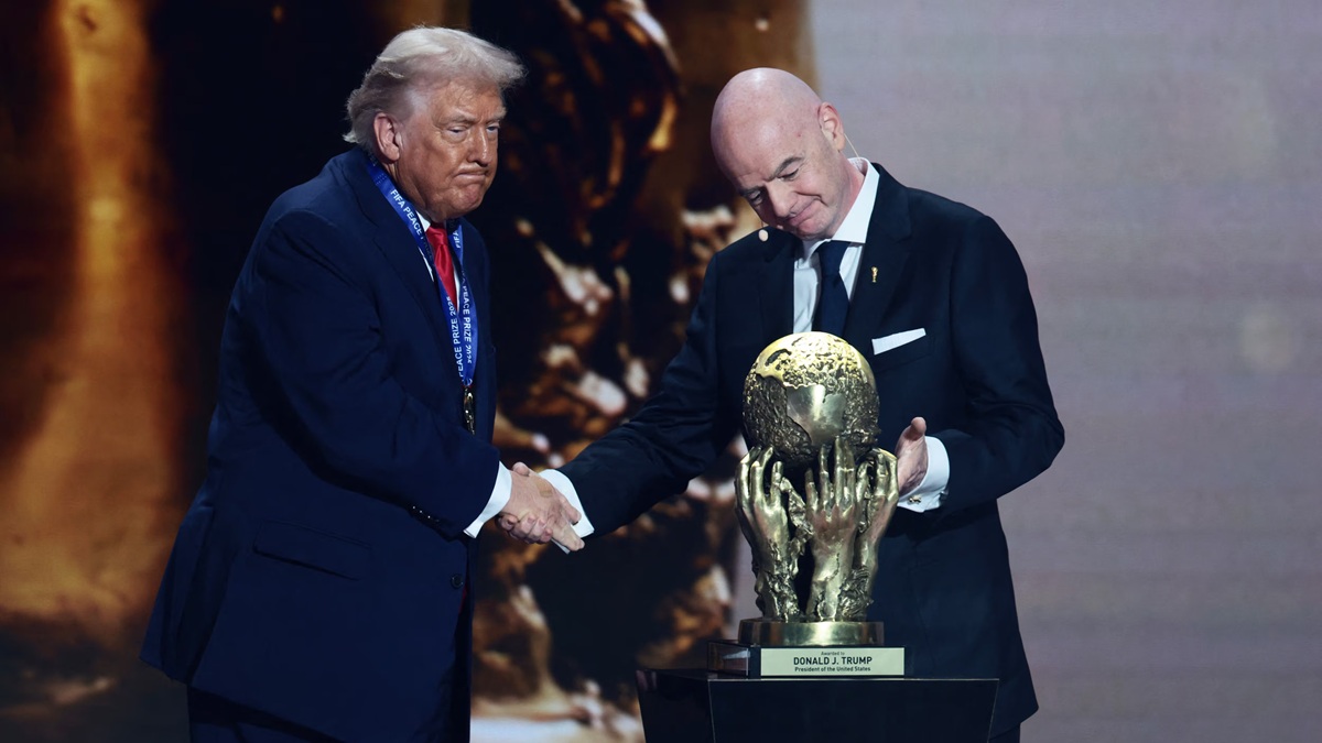 president trump awarded fifa peace prize at world cup draw