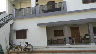 मृतक के घर पर पसरा सन्नाटा। जागरण