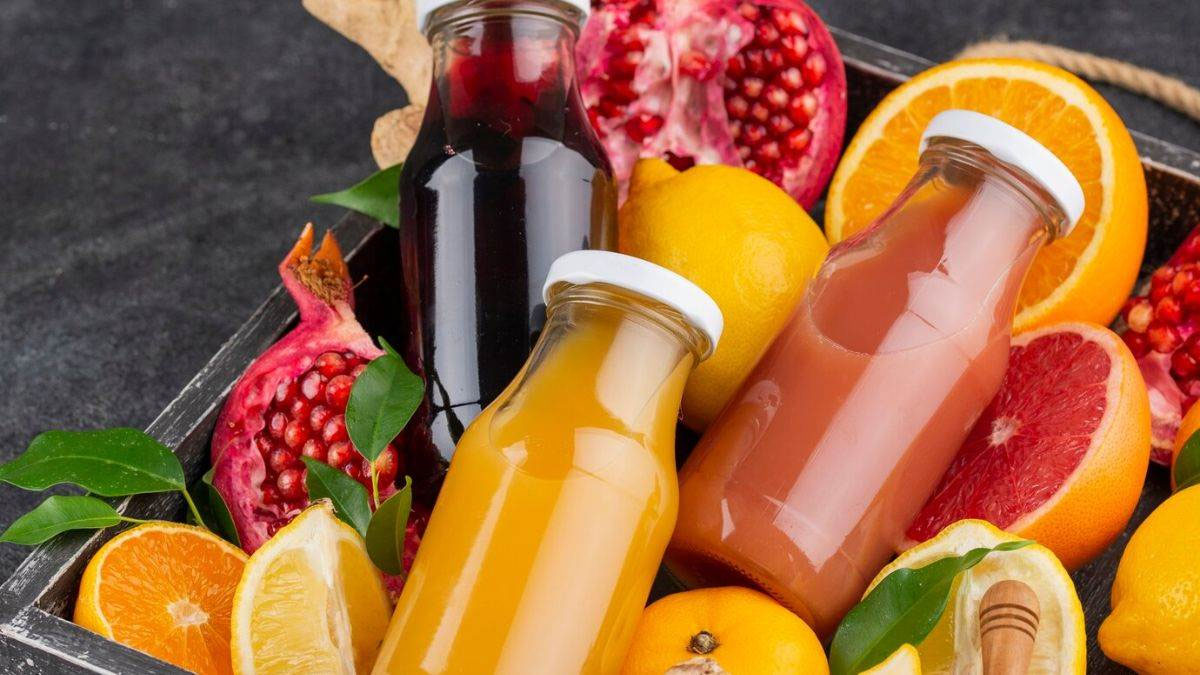 juice vendor dirty act used a cloth to clean his private parts