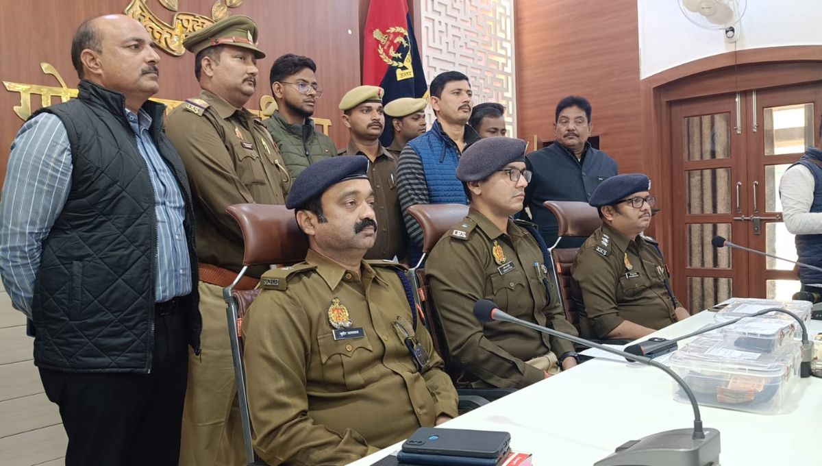 gorakhpur double murder solved relative killed mother and daughter for robbery