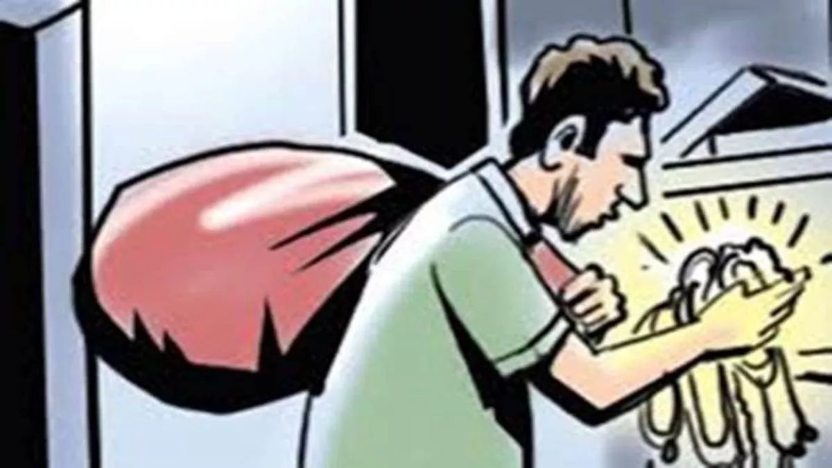 muzaffarpur theft lakhs stolen from family house documents missing