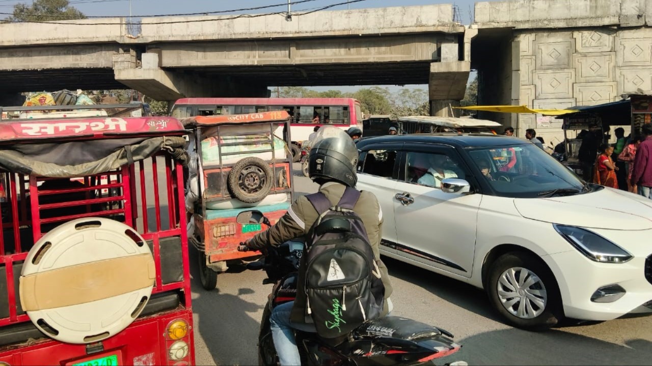 sitapur erickshaw registration mandatory legal action for noncompliance